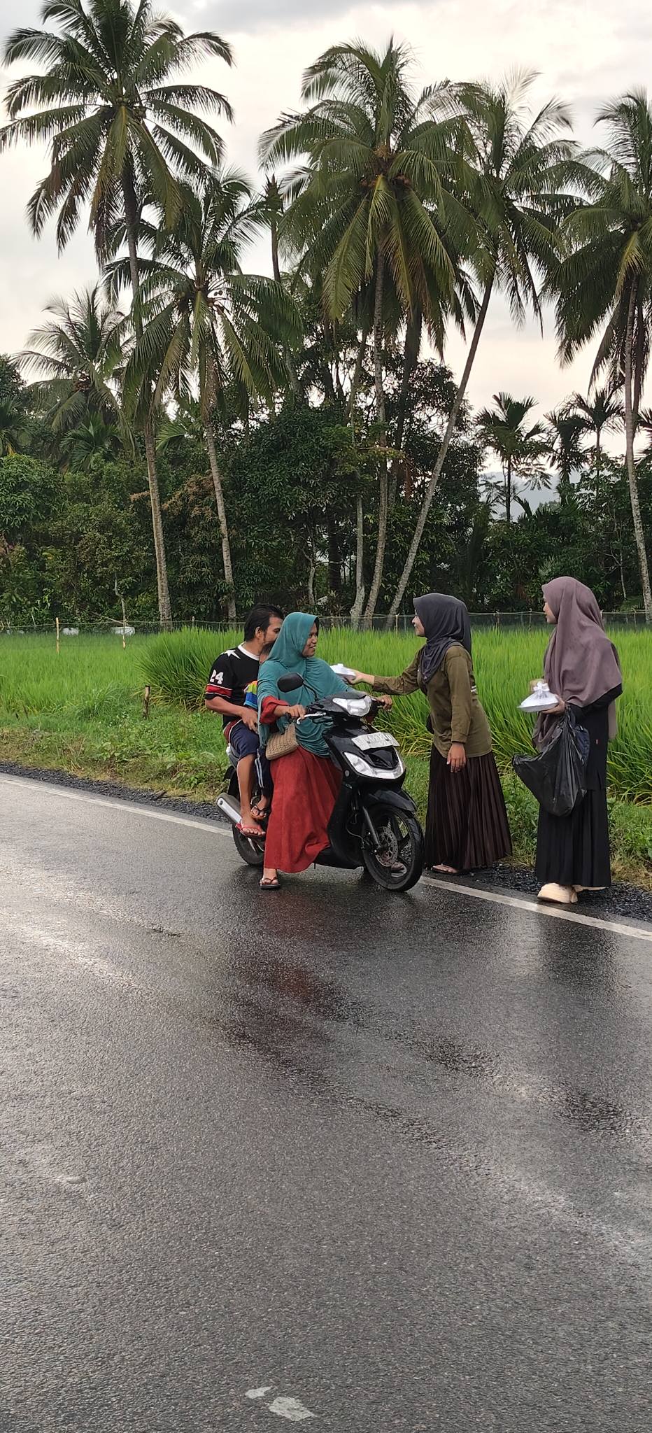 Kegiatan berbagi TAKJIL Ramadhan 1447 H